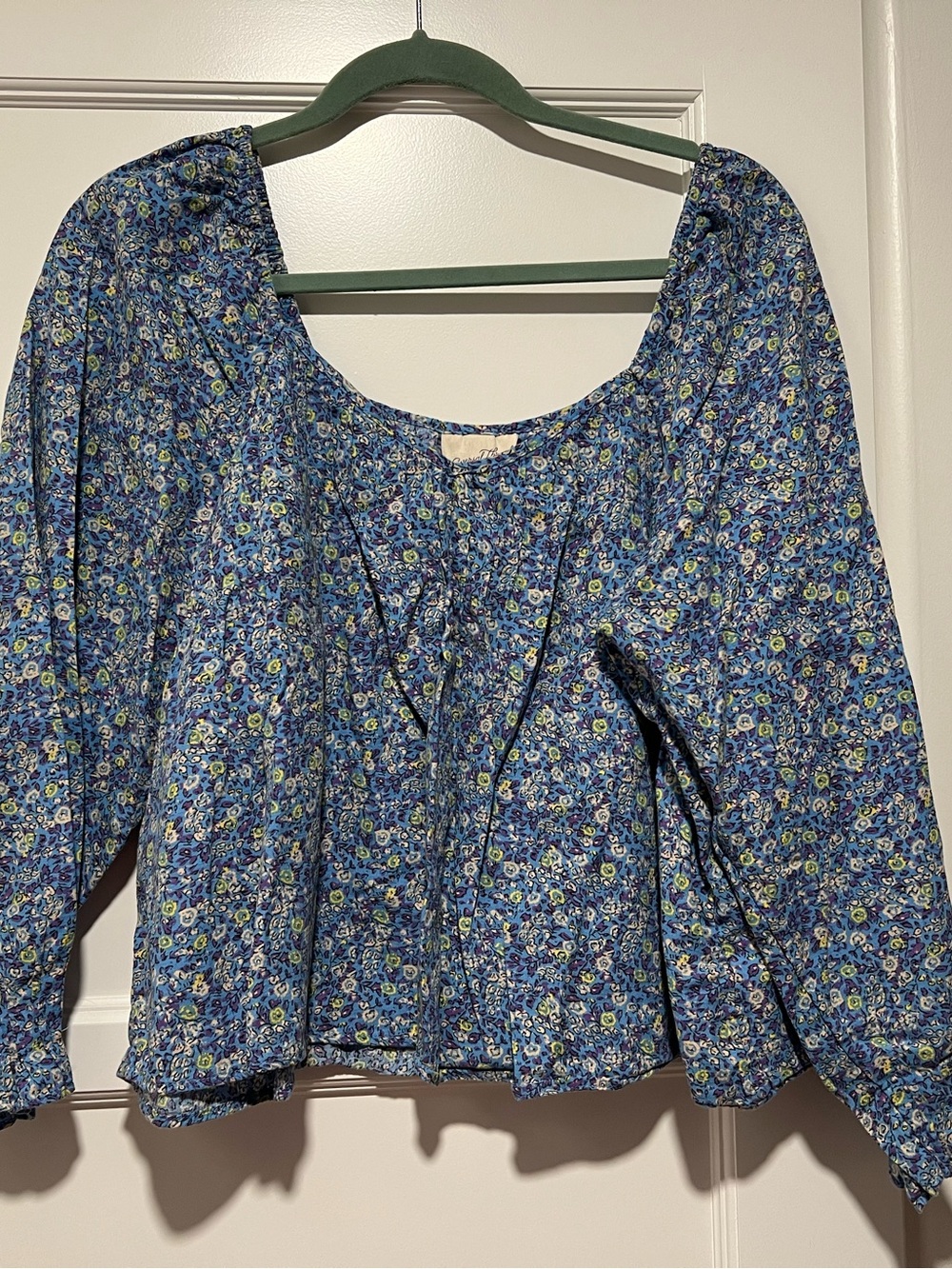 Universal Thread Blue Floral Peasant Blouse